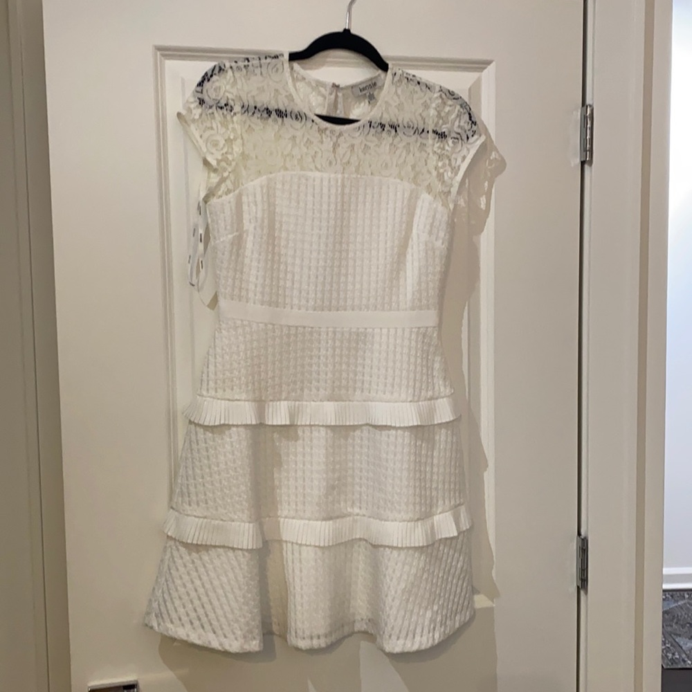 White dress, great for wedding events